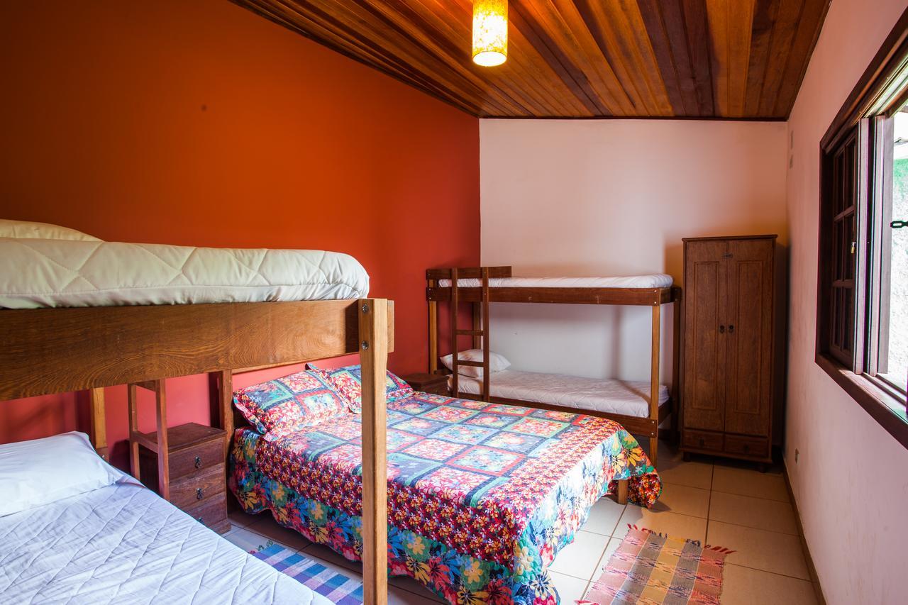Chales Na Montanha Riacho Doce Sao Bento do Sapucai Ngoại thất bức ảnh